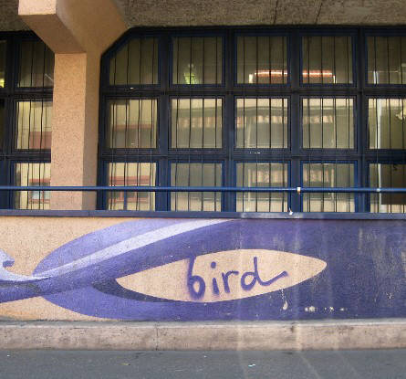 BIRD graffiti tag DYNAMO zürich