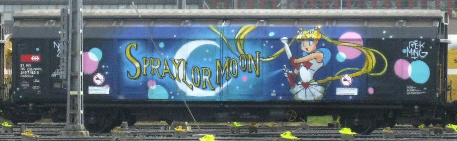 spraylor moon freight graffiti zuerich