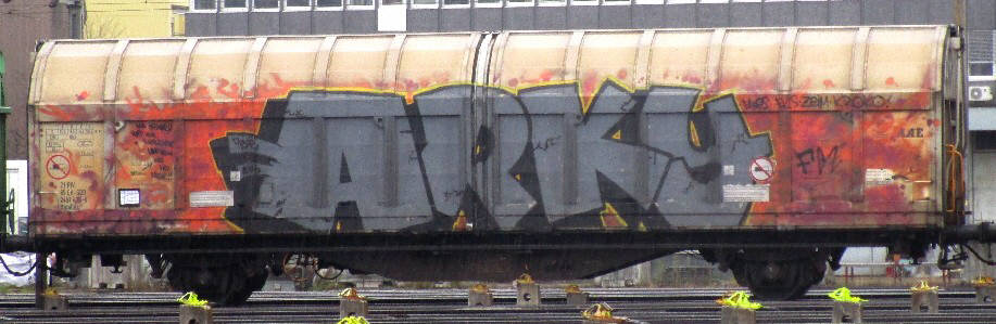 arky freight graffiti