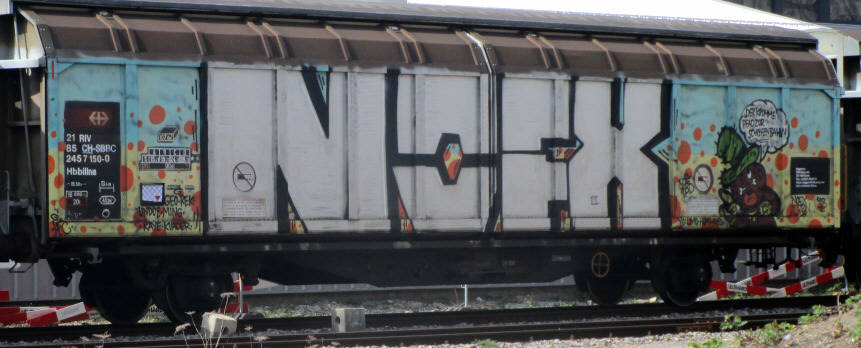 NOFX der krumme pfad zur schiefen bahn güterwagen graffiti