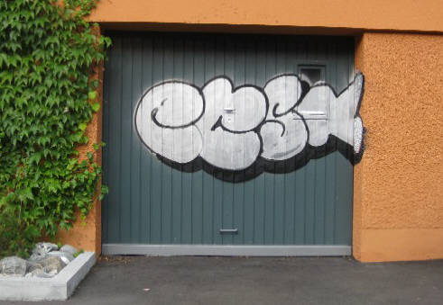 ECSK graffiti zürich unterstrass winterthurerstrasse juli-aug. 2009. foto 1. august 2009