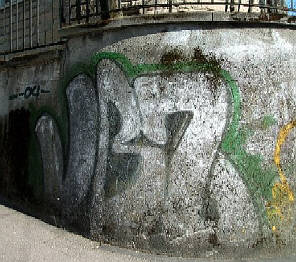 VBZ graffiti asylstrasse zürich hottingen stadtkreis 7