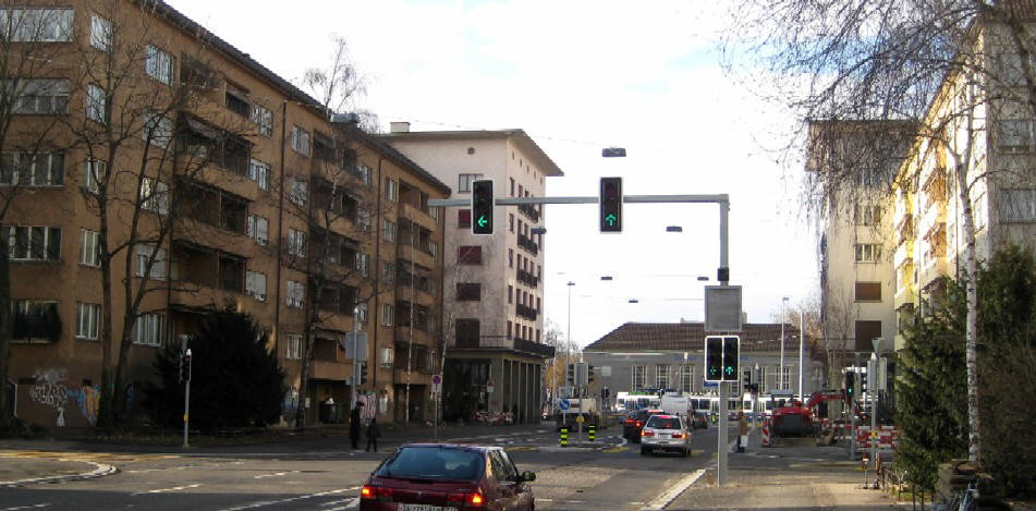 schimmelstrasse mit blick auf bahnhof wiedikon. zürich februar 2010
