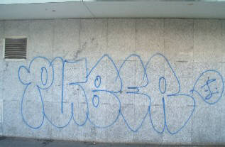 PUBER outline graffiti engelstrasse zürich