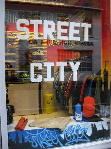 STREET CITY kanzleistrasse 119 8004 zürich. streetwear und skateboard shop