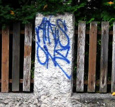 AIS graffiti tag zürich