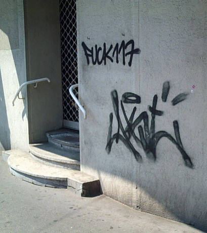 FUCK 117 graffiti tag zurich
