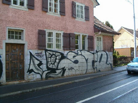 STR graffiti Zürich Wipkingen Hönggerstrasse