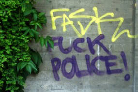 fuck police graffiti tag zurich switzerland street art