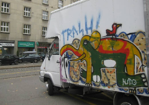 AUTOLIDS  graffiti truck am kreuzplatz zürich