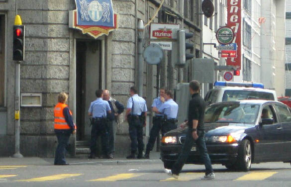 Stadtpolizei Zürich an der Langstrasse Zürich