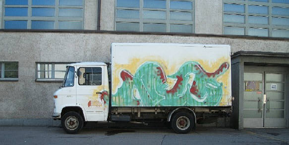 graffiti truck selnaustrasse zürich