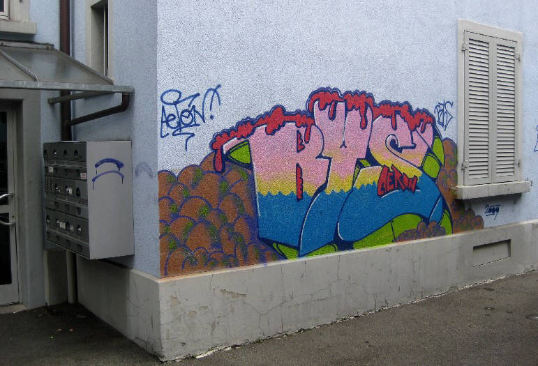 BYS AERON graffiti zurich. BYS ist die führende Graffiti Crew in Zürich