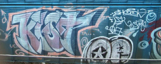KIST graffiti und neures OA graffiti Zrich-Schwamendingen beim Schwamendingerplatz