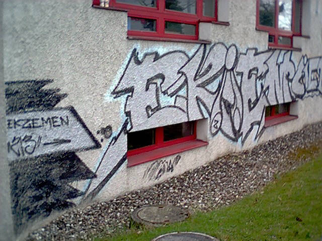 EXZEMEN graffiti zrich