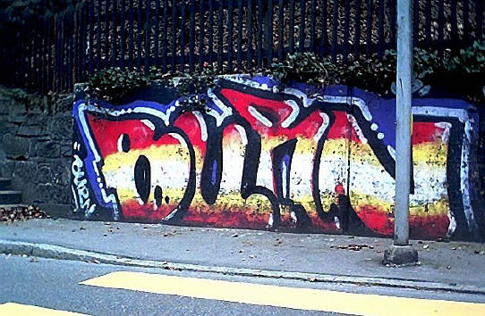 BURN old-skool Graffiti an der Witikonerstrasse in Zürich-Hirslanden