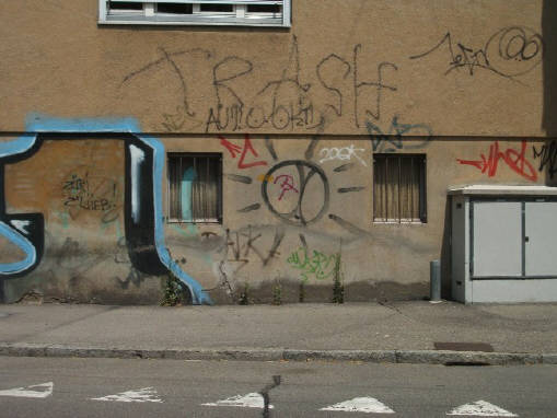 EINZER graffiti zurlindenstrasse manessestrasse zrich-wiedikon k3 zrich gthetto zurich switzerland